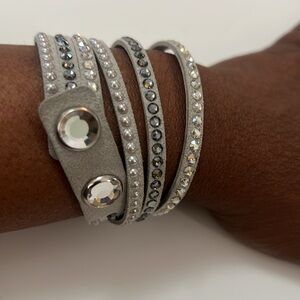 SWAROVSKI‎ WRAP AROUND SLAKE BRACELET